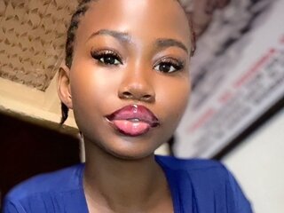 Free shows JoyWinnie
