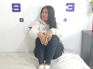 Adult free LaynAriza